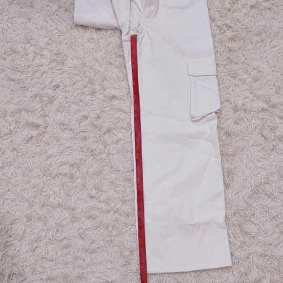 Aritzia Cream Pants - Picture 3 of 9